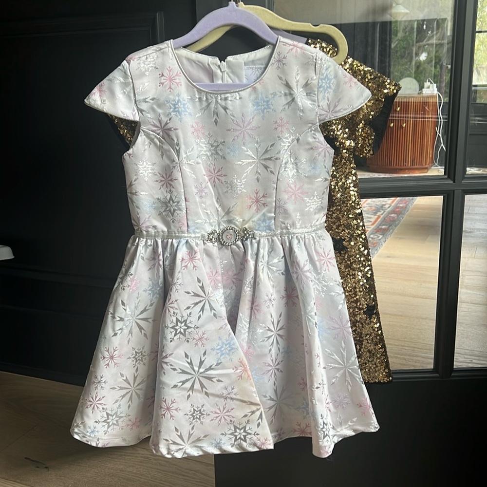 Frozen 2 Fancy Elsa Dress - Official Disney size 5/6